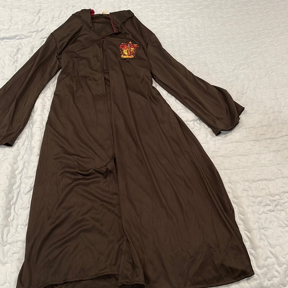 Harry Potter Other - Harry Potter Gryffindor cloak size L/XL